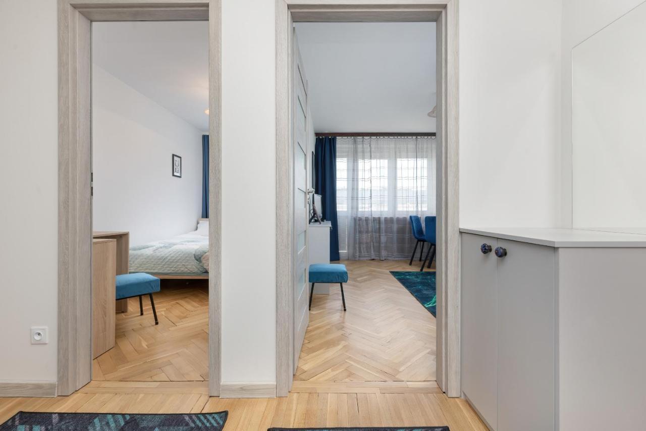Cozy And Comfortable Wola Apartment By Noclegi Renters Warszawa Eksteriør bilde