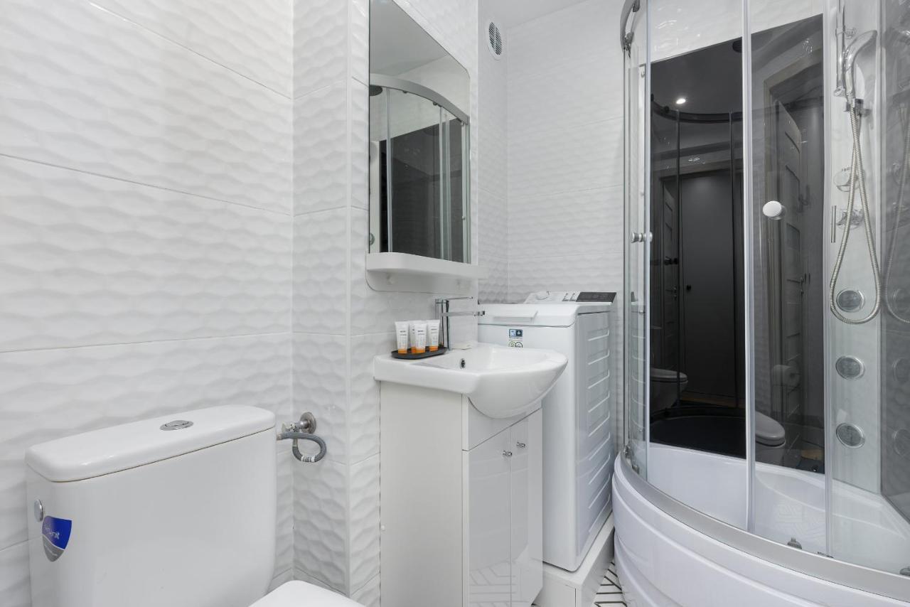Cozy And Comfortable Wola Apartment By Noclegi Renters Warszawa Eksteriør bilde
